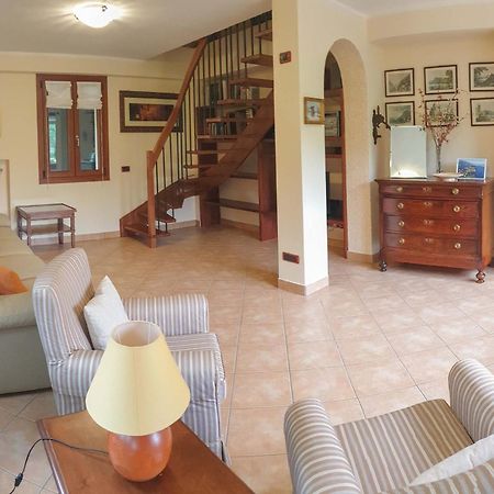 Villa Olivee Беладжо Екстериор снимка